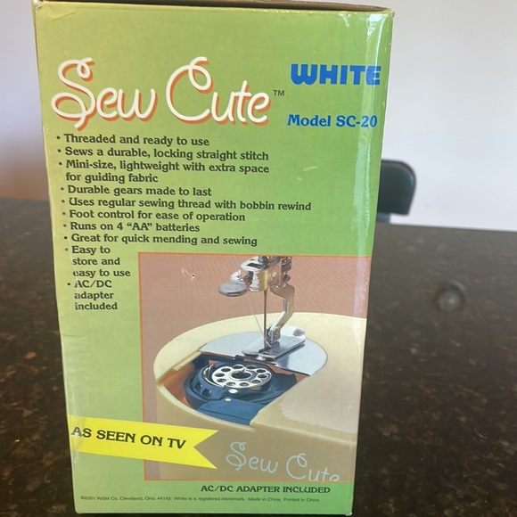 Pink Lillian Vernon Sew Cute Beginner Sewing Machine - Picture 6 of 10